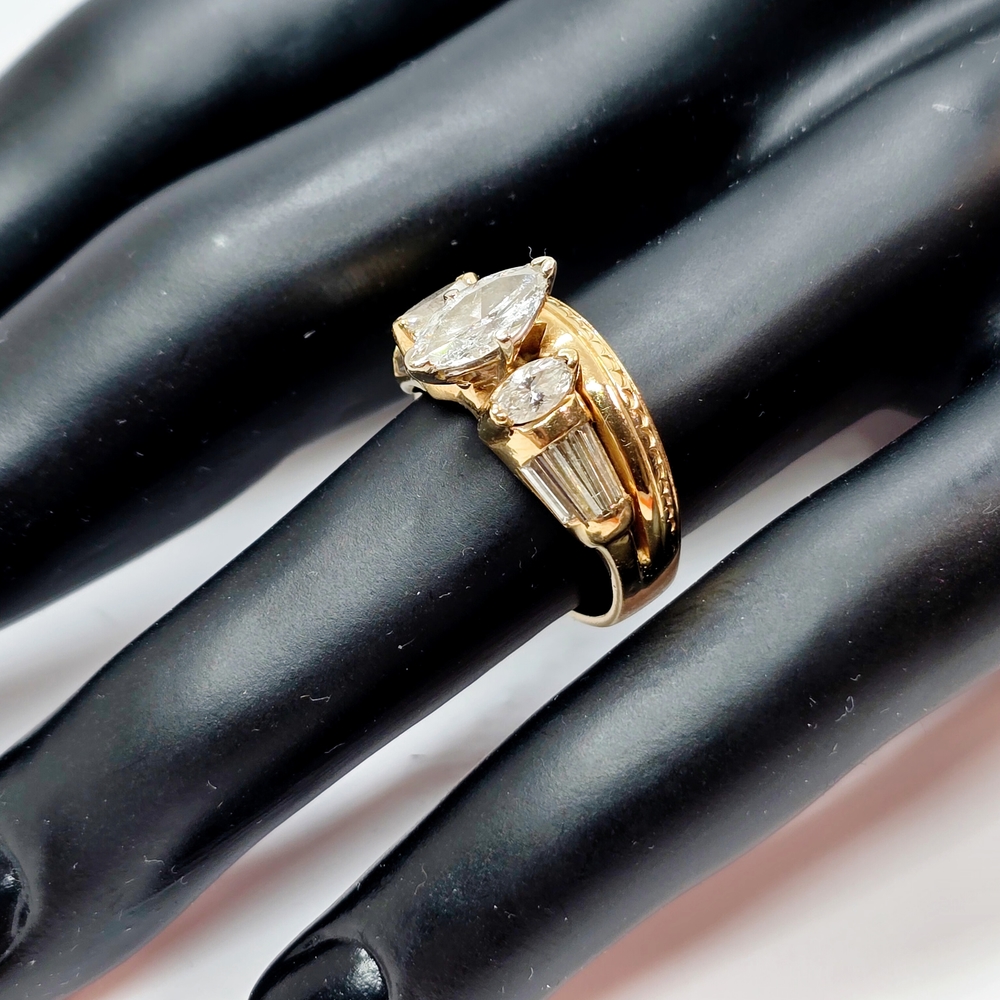 ✨️ Marquise Diamond Gold Ring Set ✨️ - Picture 3 of 12